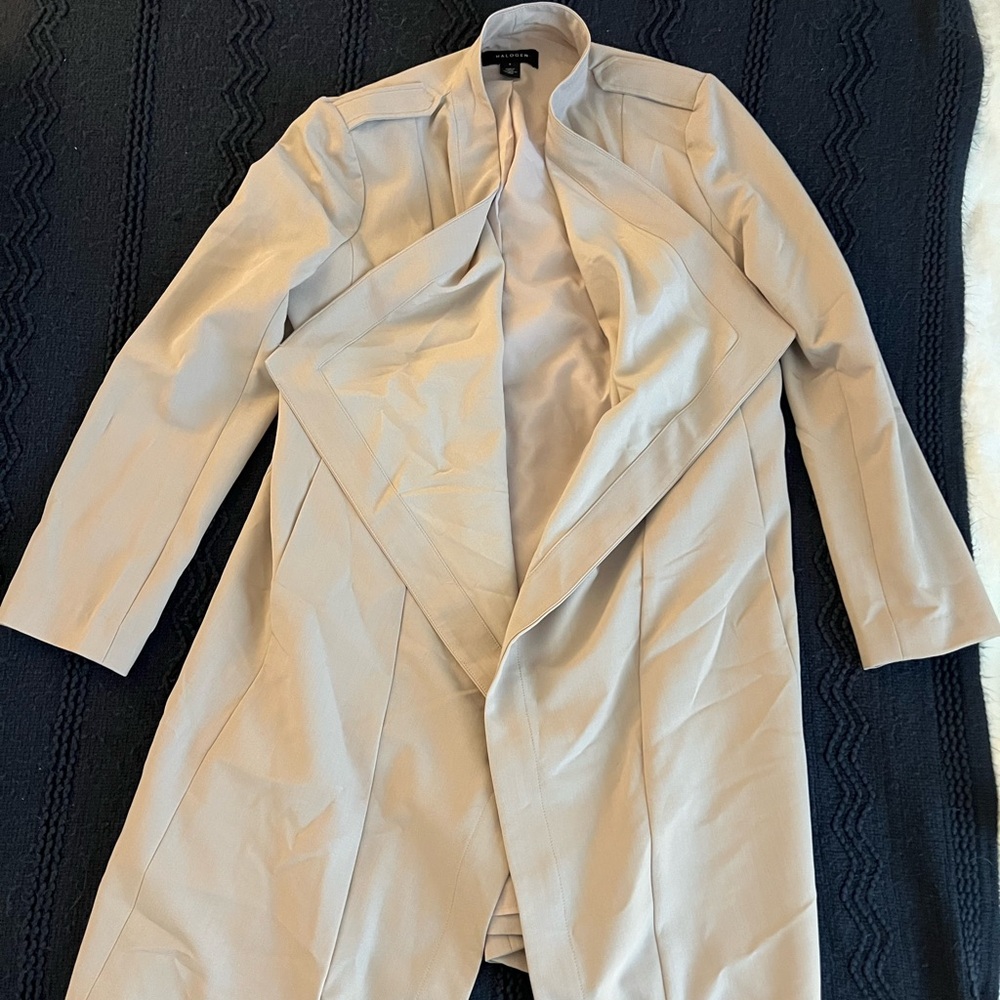 Halogen Trenchcoat